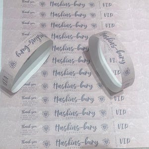 Braccialetto di carta fatto a mano personalizzato, puoi aggiungere il tuo design o logo per il pass per feste di matrimonio, attività, festival, bomboniere