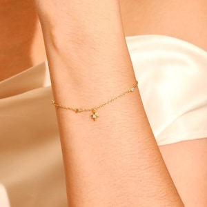 18k Opal North Star Bracelet,Dainty Star Motif Bracelet,Sterling Silver Bracelets,Minimalist Bracelets,Gift For Her,Mother&#39;s Day Gifts