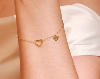 Minimalism Heart Bracelet,Sterling Silver Heart Bracelet,Dainty Bracelet,Stacking Bracelet,Gift For Her,Valentines Gift,Mother's Day Gifts