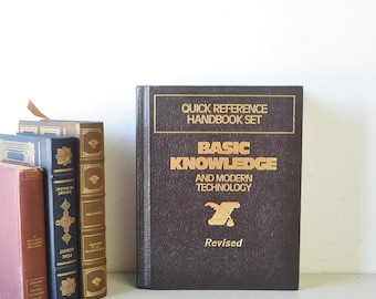 1980s quick reference handbook basic knowledge and modern technology faux leather reference book / technology book / science book, reading