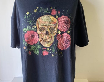 vintage Skulls T-shirt goth T Shirt Skulls Shirt,Goth Shirt,Skeleton T Shirt,Skulls Clothing,Trendy Shirt For Women, Aesthetic Shirt