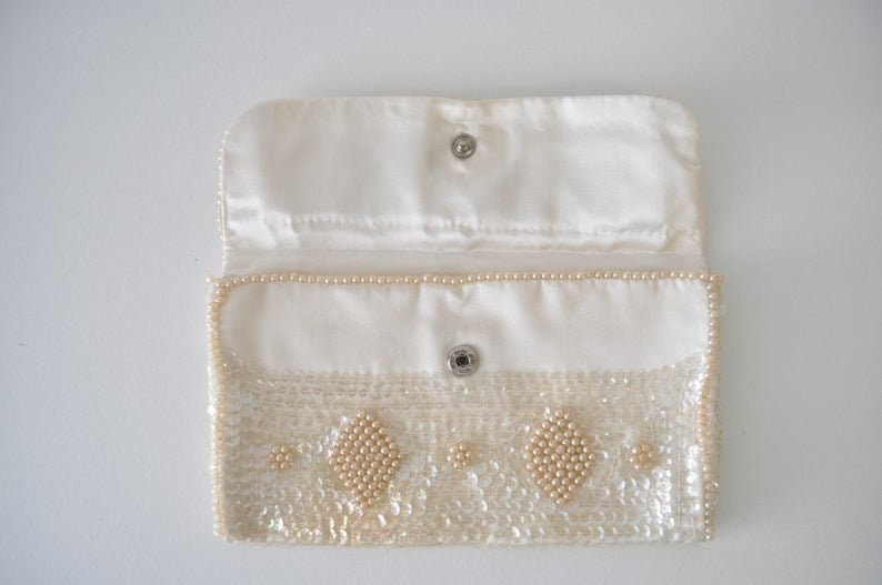 vintage pearl and sequin envelope style clutch purse La Regale Purse 1960s BEADED Fancy Clutch Purse bride purse glam purse mod purse