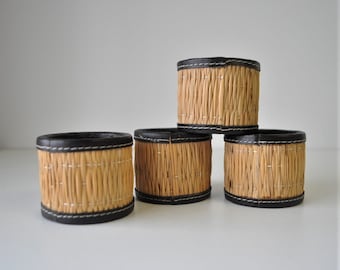 vintage Straw and  Leather Like Napkin Rings set of 4 / outdoor dining / tropical dining / beach kitchen / island decor