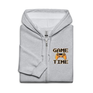 Game Time Zip Hoodie – Soft Unisex Gamer Zip-Up Sweatshirt – Retro Gaming Style – Cozy Fleece Jacket for Gamers