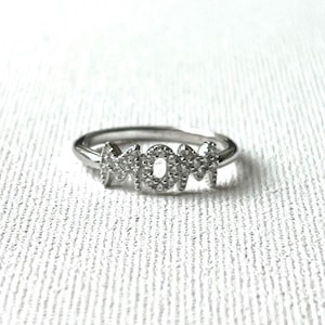 Sterling Silver &#39;Mom&#39; Ring: Modern Reversible &#39;Wow&#39; Design