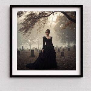Lámina artística de estilo cottagecore oscuro: Mujer con vestido negro, arte mural de cementerio: Silencio otoñal de Cartas desde el jardín