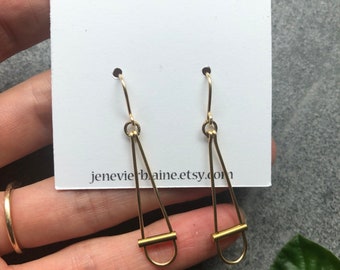 Tear Drop Bar Earrings