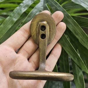 Handmade Solid Brass Wall Hook, Brass Wall Hanger, Minimalist Coat Hook, Modern Brass Hook, Towel Hook, Entryway Wall Hooks