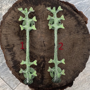 Long Nature inspired leaf designed brass door handles, Door handle for nature lovers, Easy to install door handle, hammered handles.