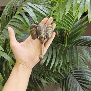 Gancio da parete in ottone con testa di elefante, animale, rustico, safari, decorativo, in ottone, fatto a mano, tema animali della giungla e della foresta