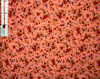 VINTAGE Fabric/Peach with Rust Floral/Fabric Yardage/Quilting Fabric/Cotton Fabric/Sewing Supply/VIP Print Fabric/1980's/Washable Fabric