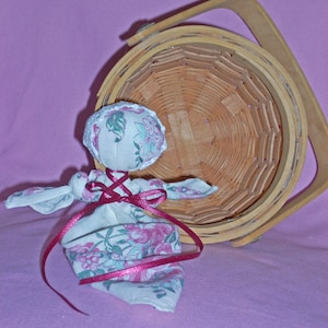 VINTAGE HANDKERCHIEF DOLL/Handmade Doll/Church Doll/Pew Doll/Cloth Toy/Ribbon and Lace/Cloth Doll/Hand Sewn Doll/Civil War Doll/Hanky Doll