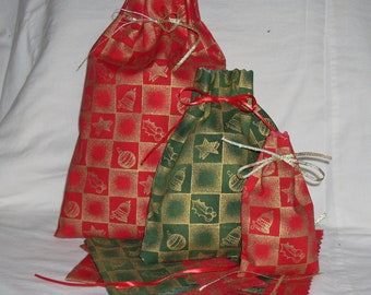 Christmas Gift Bags/Fabric Gift Bags/Set of Bags/Drawstring Bags/Handmade Gift Bags/Cotton Fabric/Eco Friendly/Gift  Packaging/Gift Sack