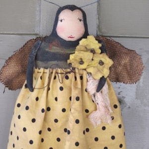 PDF Downloadable Pattern - Primitive Lilly Lady Bug and Bertie Bumble Bee Doll PDF EPATTERN