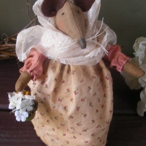 PDF Doll Pattern Betsy the Country Mouse Doll EPattern image 2