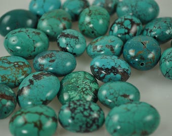 8 Medium Turqoise Chunk - Sizes range from 21 to 35mm beads