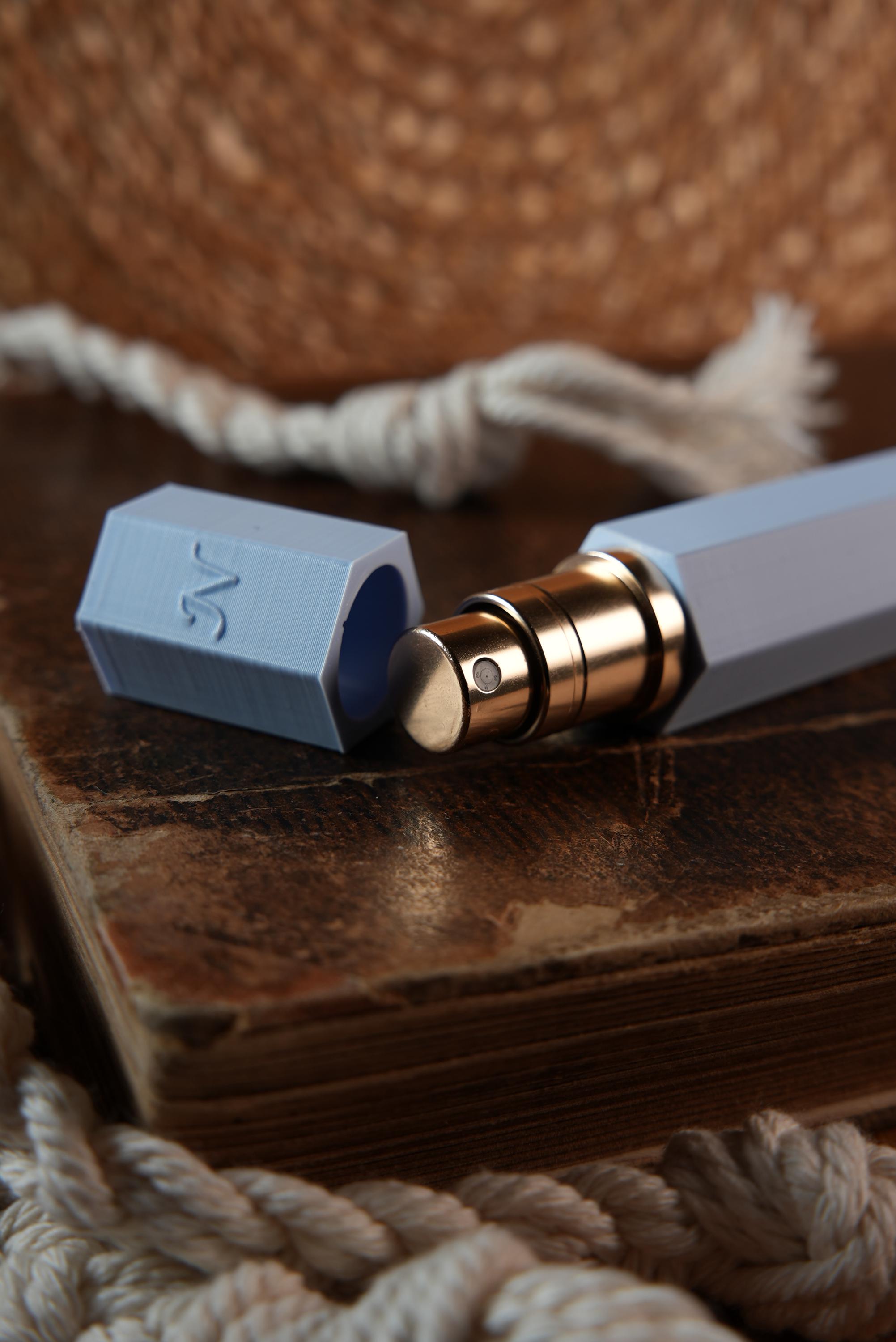 2 Stück Mini-Parfümzerstäuber 5 Ml – Nachfüllbar, Diamantförmig, Auslaufsicher Für Unterwegs