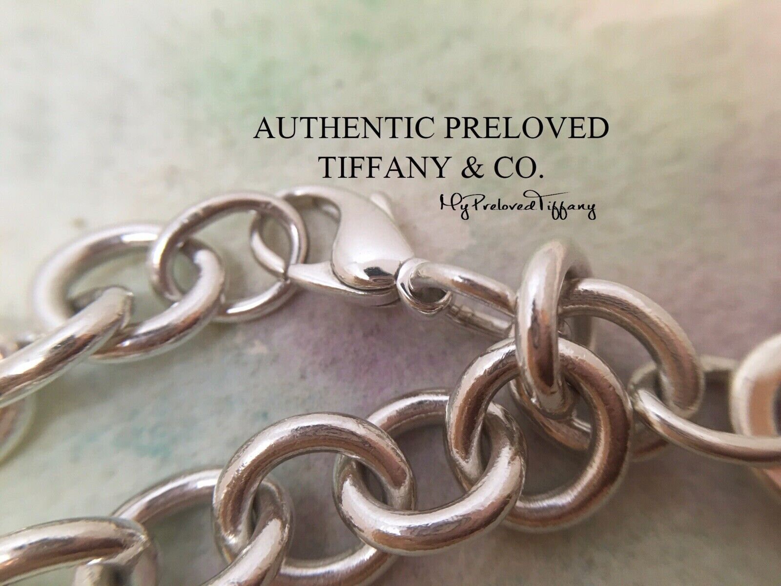 Excellent Authentic Preloved Tiffany & Co. Return to Red