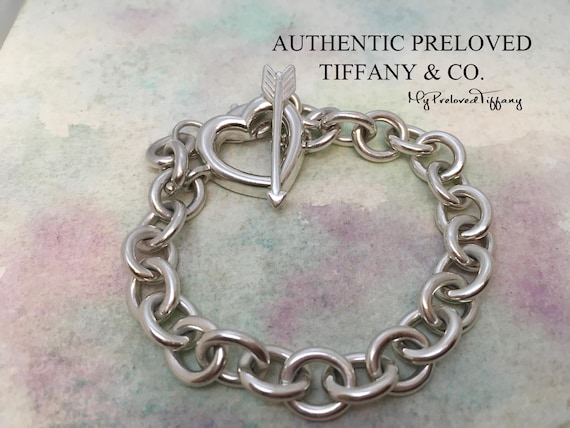 Excellent Authentic Tiffany & Co. Vintage Toggle Arrow Heart Link