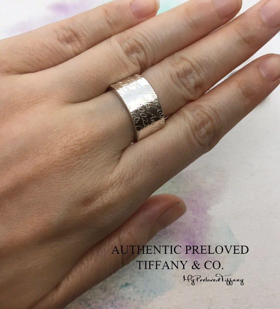 Tiffany & Co Size 7.75 New York Notes Narrow Band Ring