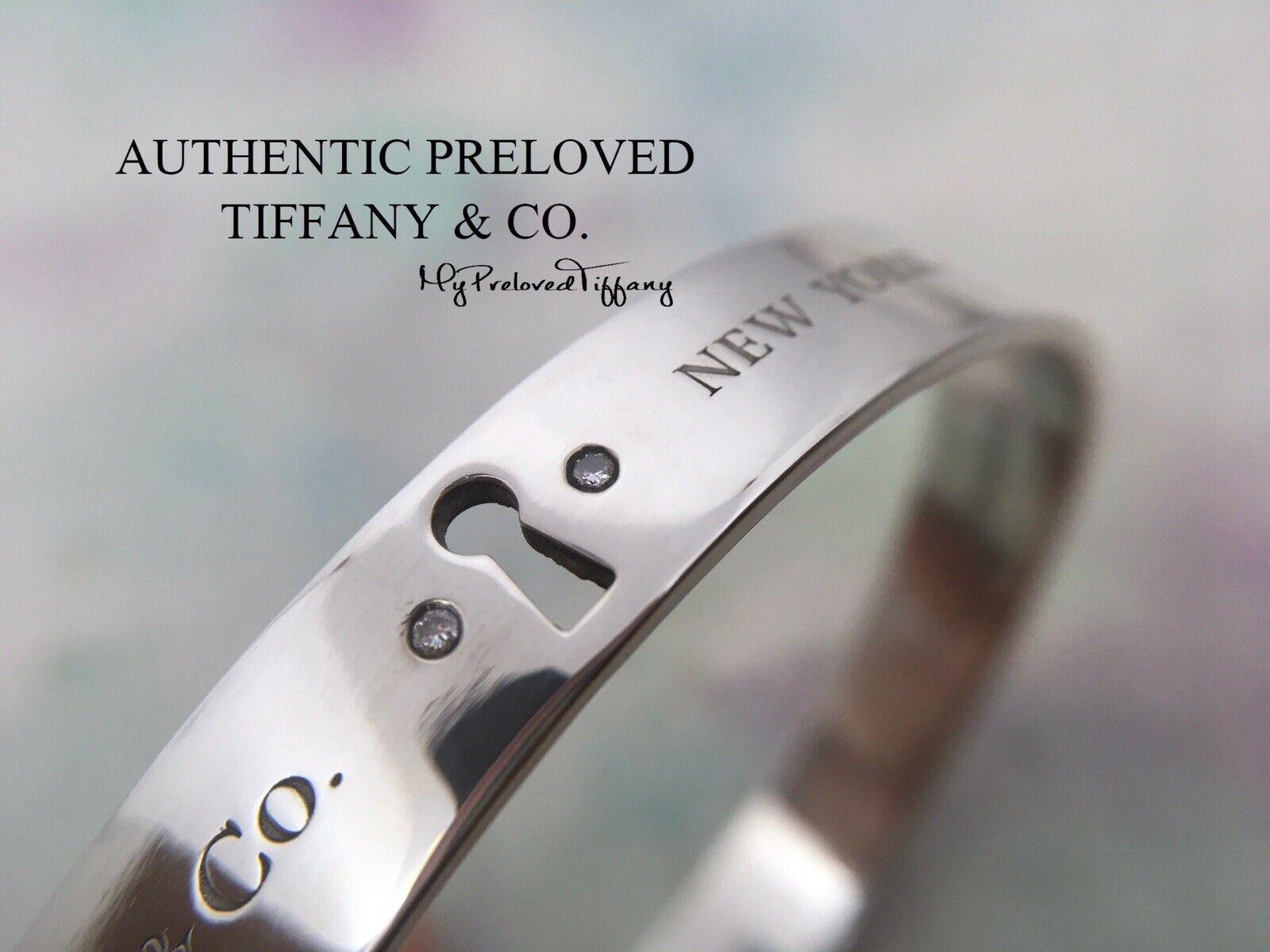 Authentic Excellent Tiffany & Co. New York Diamond Keyhole Bangle