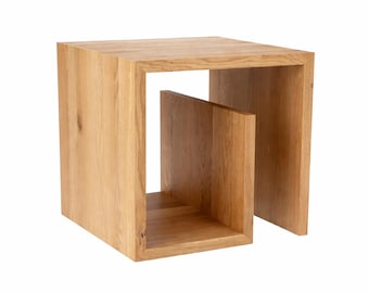 Wooden side table, minimalist coffee table, 40x40x40 cm, modern design, ideal for living room, bedside table, storage