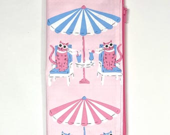Zipper Pouch Insert Travelers Notebook Wallet Insert Cats on Vacay pattern