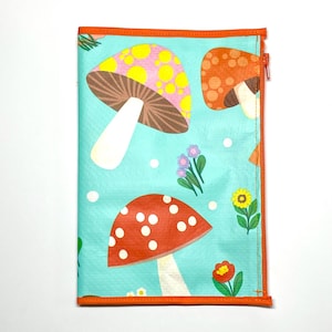 Cartera con cremallera y inserto para cuaderno de viaje Midori con insertos dori Mushroom Melange