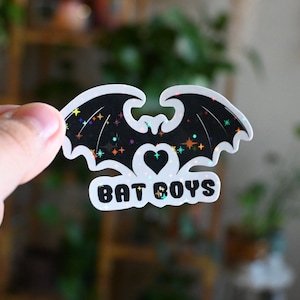 Naklejka Bat Boys | Illyrian Wings | Naklejka Night Court | Naklejka Bookish | Booktok | Naklejka Kindle | Holograficzny wodoodporny winyl