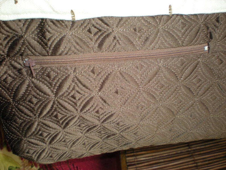 Quilted satin purse with beading trim image 2