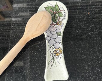 Reposacucharas de cerámica hecho a mano / Diseño único de uvas y flores pintado a mano
