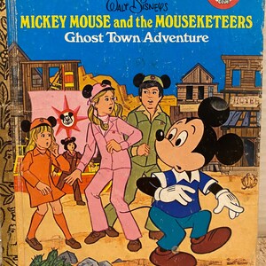 Walt Disneys Musse Pigg och musketörerna Spökstadsäventyr Lilla gyllene boken