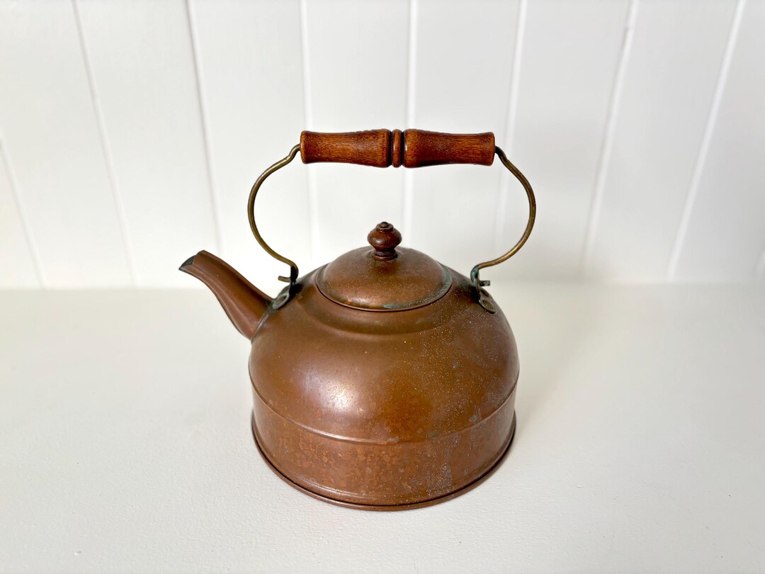 Antique Copper Stovetop Tea Kettle With Wooden Handle | Revere Ware ...