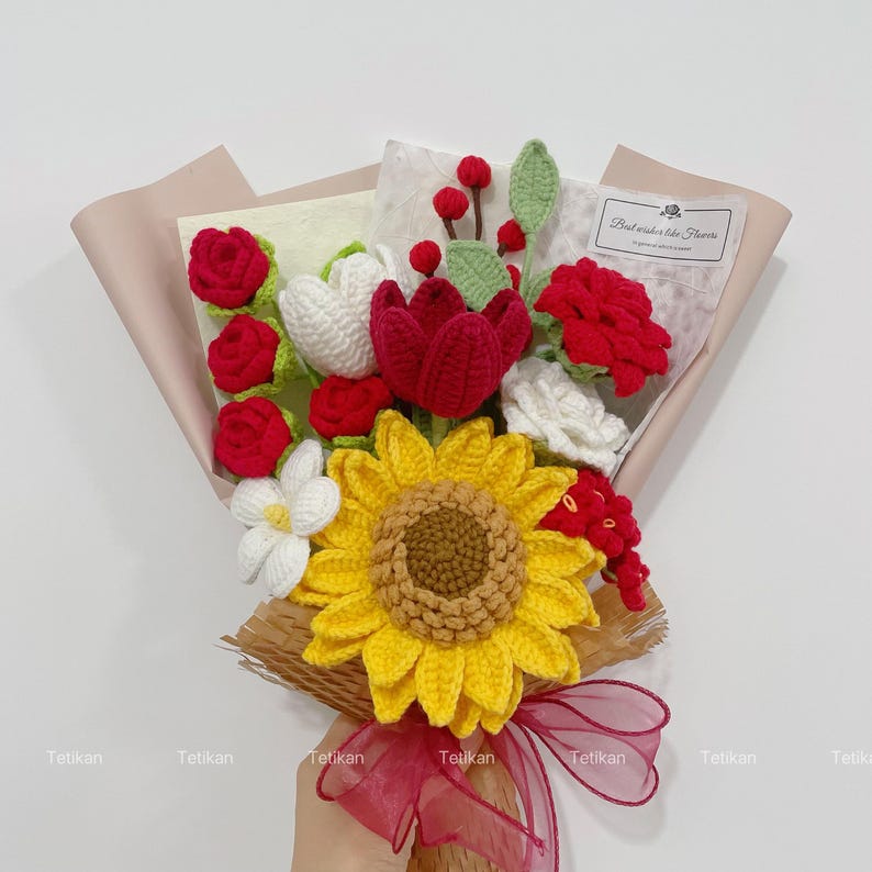 Crochet Sunflower Bouquet,Knit Tulip,Lily,Rose,Gesang,forget-me-not Flowers Bouquet,Birthday,Anniversary Gifts For Wife,Graduation Gifts M Sunflower Bouquet