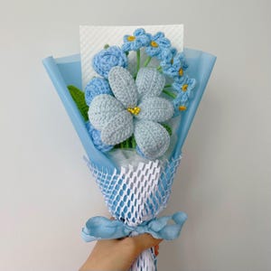 Häkeln Sie Tulpenblumen, Kleiner Blumenstrauß, Strickblumen, Häkeln Sie Blumenstrauß, Häkeln Sie Tulpen-Lilienrosenblume, Geschenk