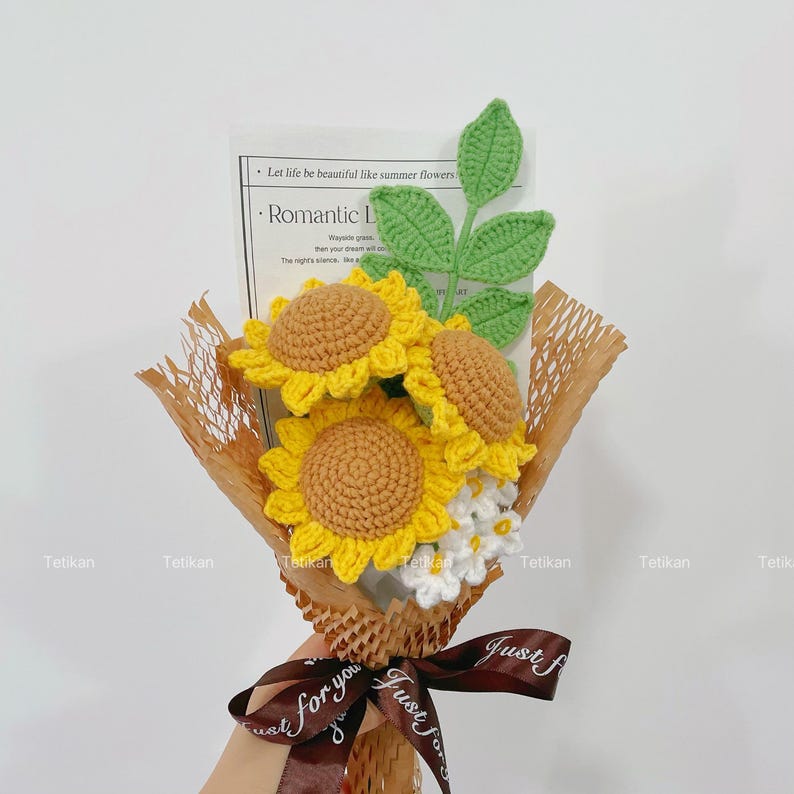 Crochet Sunflower Bouquet,Knit Tulip,Lily,Rose,Gesang,forget-me-not Flowers Bouquet,Birthday,Anniversary Gifts For Wife,Graduation Gifts Q Sunflower Bouquet