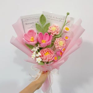 Buquê de tulipas e peônias de crochê, rosas de crochê, margaridas, miosótis, lírios do vale, buquê de flores de jasmim, presentes de aniversário, para melhoras