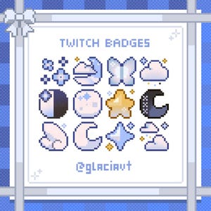 Pode incluir: Um conjunto de 12 emblemas Twitch com uma variedade de designs de pixel art fofos, incluindo estrelas, luas, nuvens, borboletas e uma lua crescente. Os emblemas são em tons de azul, branco e amarelo. O texto "TWITCH BADGES" está no topo da imagem, e o texto "@glaciavut" está na parte inferior.