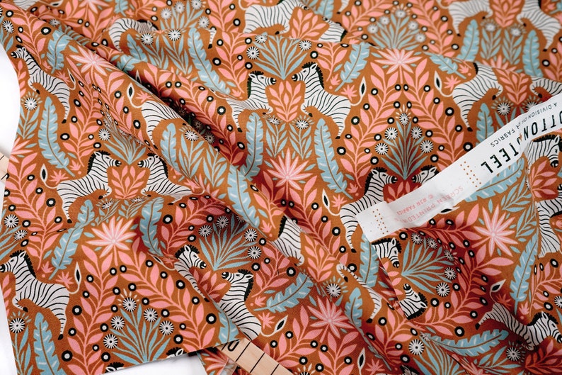 Cotton Steel Baumwollstoff Savanna Zesty Zebra Bushwillow Fabric 0,5 m Bild 1