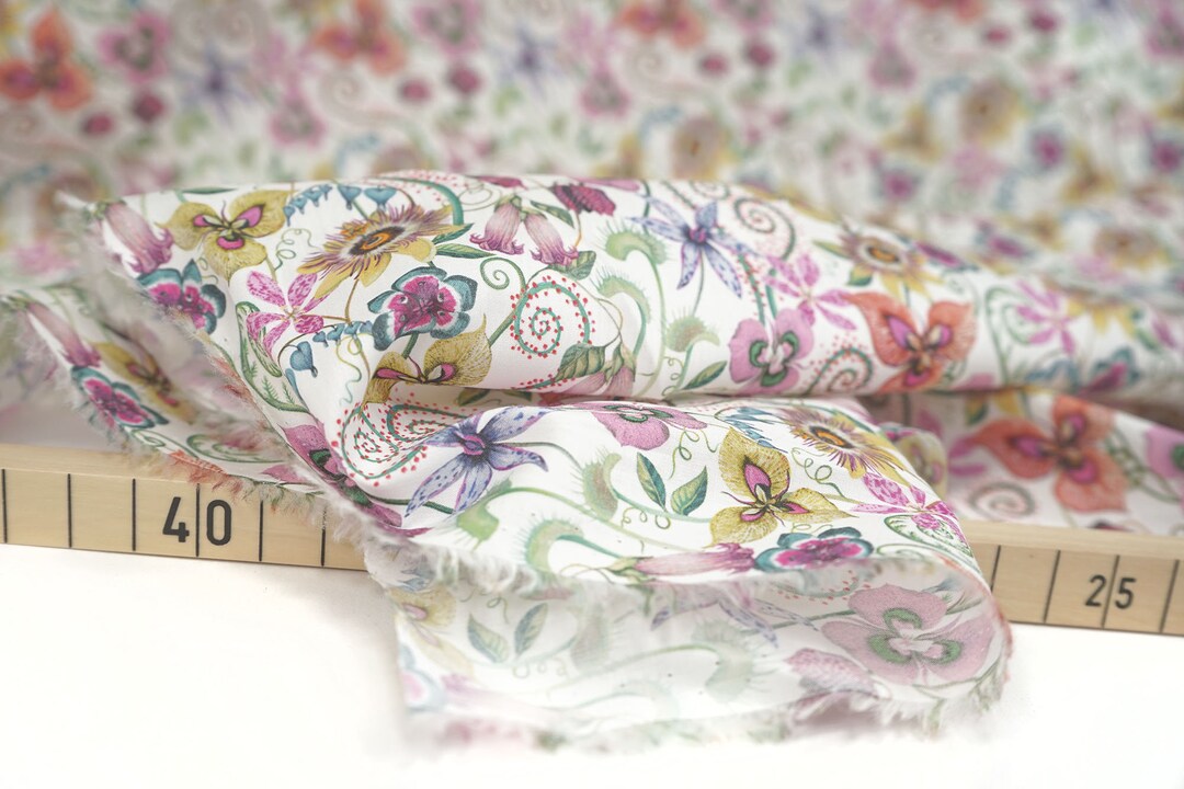 Liberty Fabrics Melantha Tana Lawn™ Cotton 0.54 Yd 0,5 M Etsy