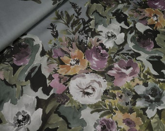 Viskose Satin Blumenprint auf grau 0,5m