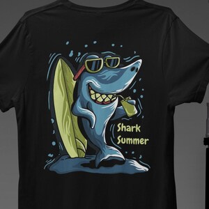 T-Shirt Adultes et Adolescents Coton Bio de Haute Qualité - Shark Summer Creator T-Shirt