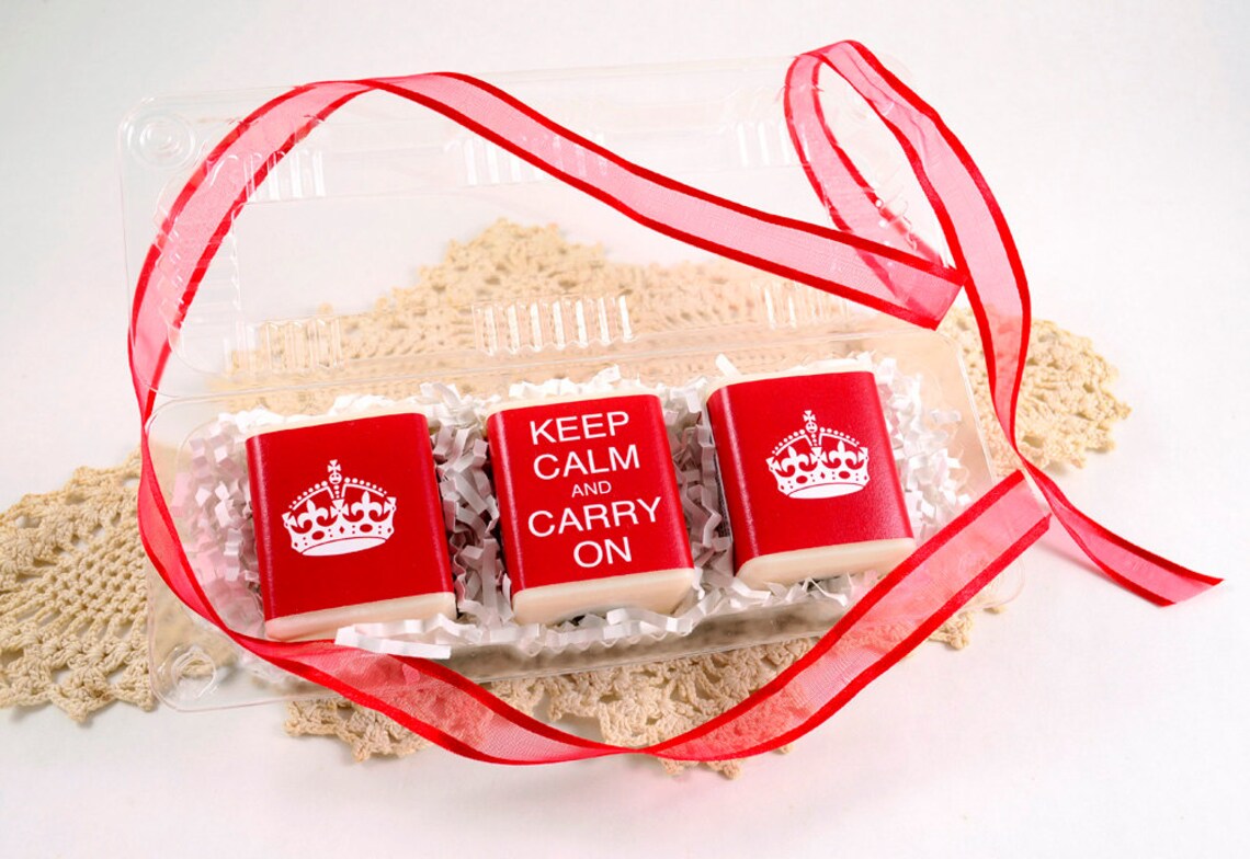 Keep Calm and Carry On Candle Set 3 Soy Candles Vanilla Etsy