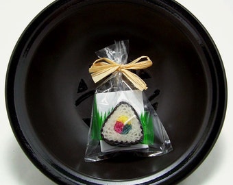 Sushi Wedding Favors Japanese Party Favors Sushi Bridal Shower Asian Theme Sushi Favors Triangle Black and White Sushi Engagement Party