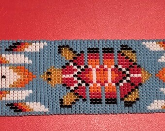 NATIVE AMERICAN (Turtle 86) Hand Beaded Cuff Bracelet