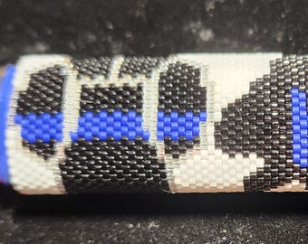Funda para encendedor K9 con cuentas hechas a mano