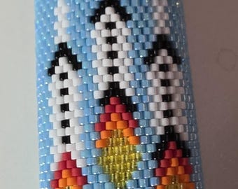 FEATHERS Hand Beaded Lighter Case