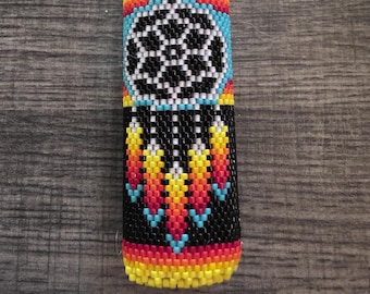 Funda para encendedor DREAMCATCHER hecha a mano con cuentas