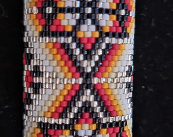 Funda para encendedor AZTEC 3 hecha a mano con cuentas