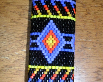 Funda para encendedor AMITOLA MINI con cuentas hechas a mano
